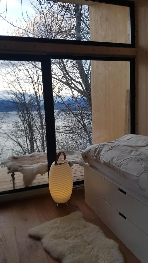 Treehut, Nature, Birds, Silence And Fjord Samlanes 外观 照片